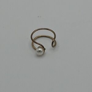 gold tone faux pearl ear cuff